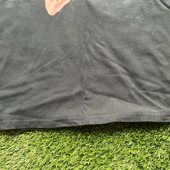 Off White T shirt - Picture 7 of 16